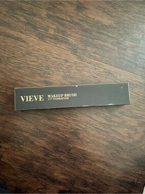 Vieve 117 Foundation Makeup Brush